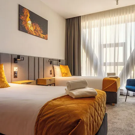 Hotel Sante 4*