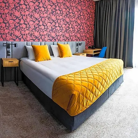 Sante Hotel 4*
