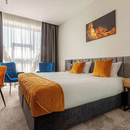 Sante Hotel